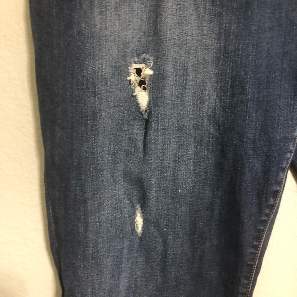 Torrid boot cut distressed 24R relaxed - Picture 2 of 8